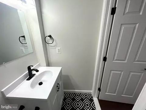4201 Hildreth St SE, Washington, DC 20019 photo 24