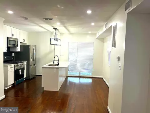 4201 Hildreth St SE, Washington, DC 20019 photo 8