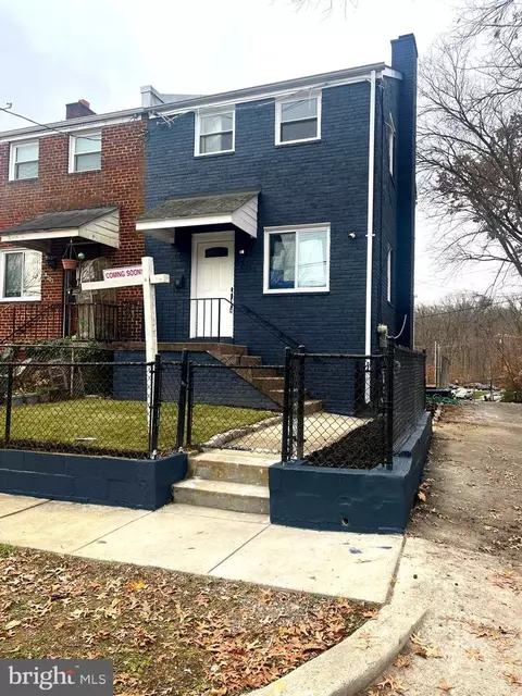 4201 Hildreth St SE, Washington, DC 20019 photo 2