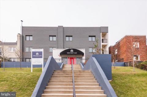1940 3rd St NE #3, Washington, DC 20002