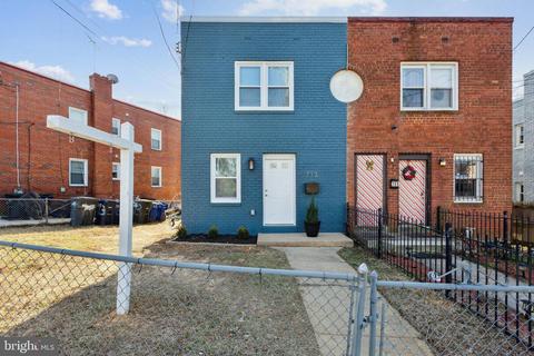 713 Congress St SE, Washington, DC 20032