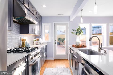 1645 C St NE, Washington, DC 20002