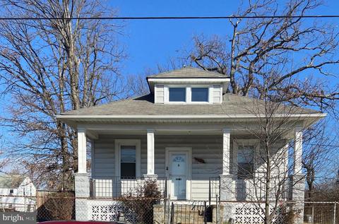 4122 Beck St SE, Washington, DC 20019