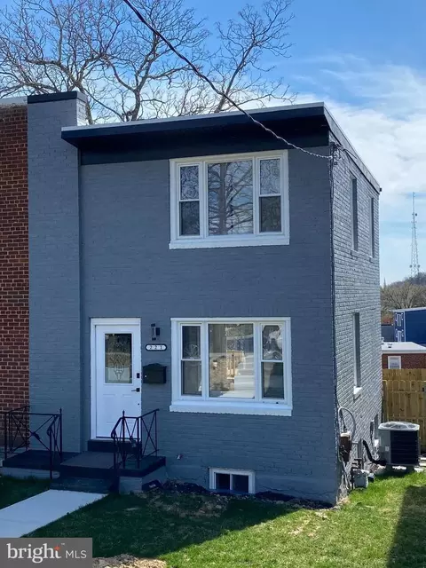 221 Oglethorpe St NE, Washington, DC 20011