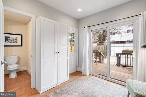 1215 18th St NE, Washington, DC 20002 photo 14