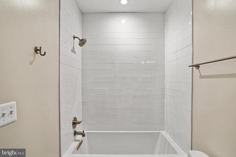 1402 12th St NW #10, Washington, DC 20005 photo 23