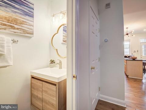 321 W Street NE, Washington, DC 20002 photo 13