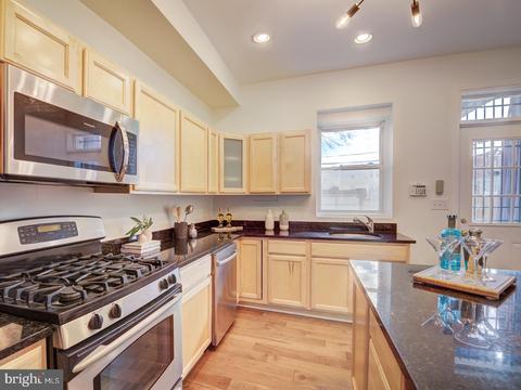 321 W Street NE, Washington, DC 20002 photo 17