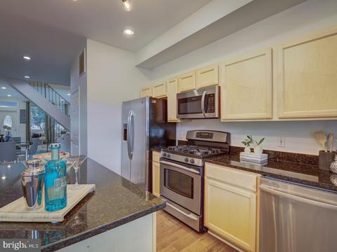 321 W Street NE, Washington, DC 20002 photo 20