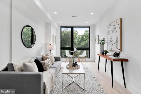 3817 14th St NW #6, Washington, DC 20011