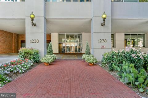 1230 23rd St NW #702, Washington, DC 20037