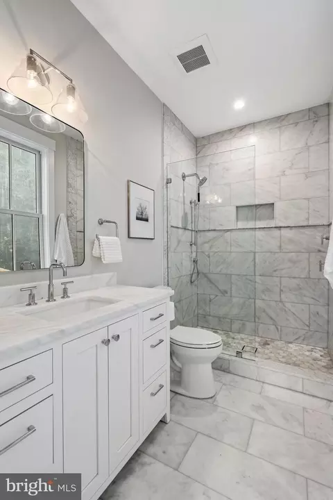 1300 I St NE #4, Washington, DC 20002 photo 17