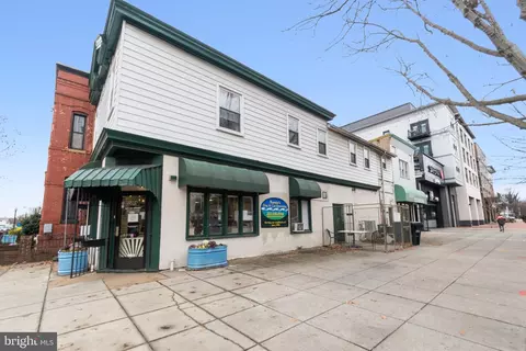 7 15th St SE, Washington, DC 20003 photo 14