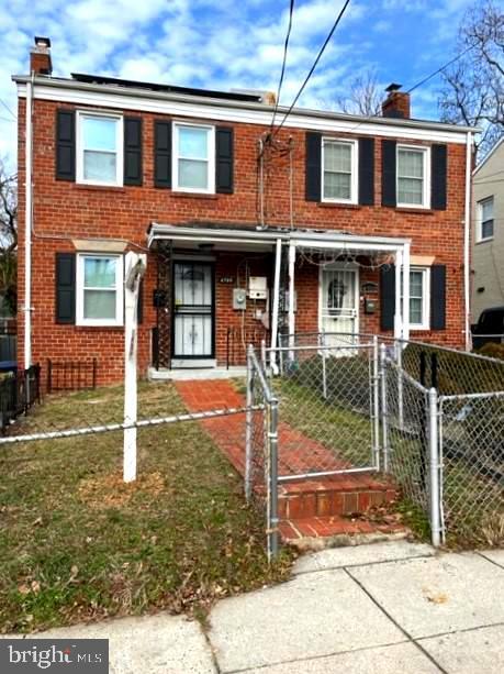 4700 Bass Pl SE, Washington, DC 20019