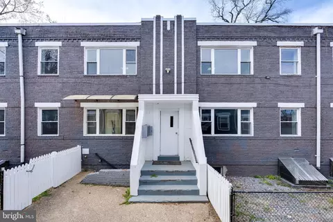4602 Hillside Rd SE, Washington, DC 20019