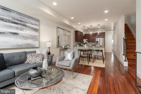 1512 F St NE #3, Washington, DC 20002