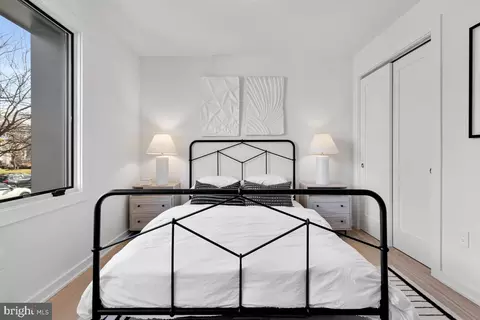 2216 40th Pl NW # 4, Washington, DC 20007 photo 11