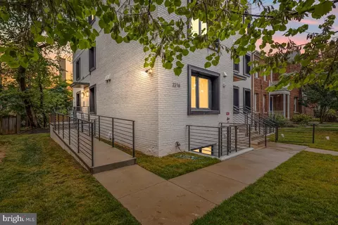 2216 40th Pl NW # 4, Washington, DC 20007 photo 19