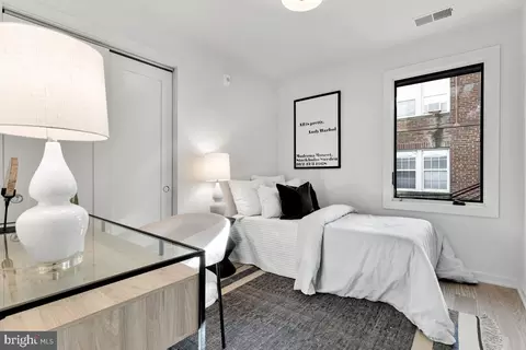 2216 40th Pl NW # 4, Washington, DC 20007 photo 13