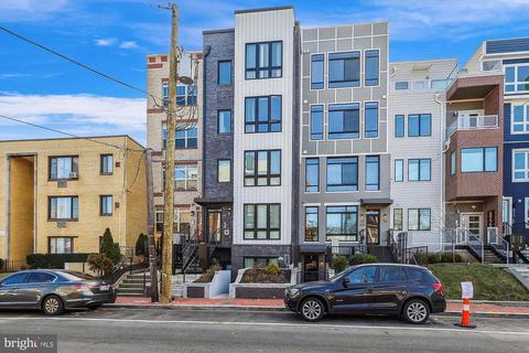818 Kennedy St NW #12, Washington, DC 20011