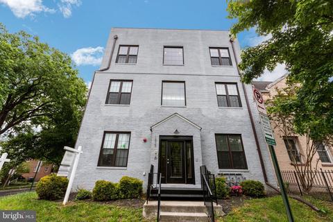 1839 D St NE #4, Washington, DC 20002