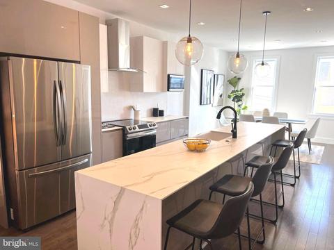 704 Longfellow St NW, Washington, DC 20011