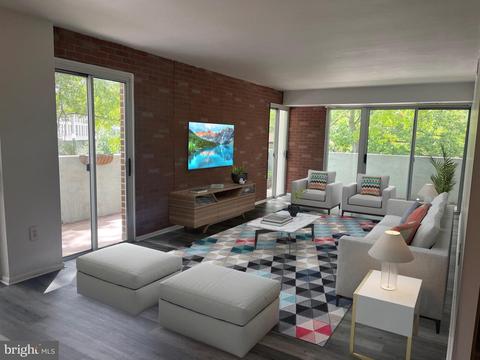 700 7th St SW #144, Washington, DC 20024