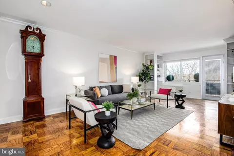 2801 New Mexico Ave NW #906, Washington, DC 20007