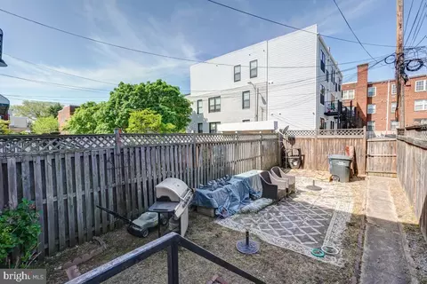 206 17th St NE, Washington, DC 20002 photo 7