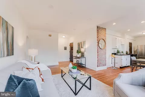 215 Emerson St NW #103, Washington, DC 20011