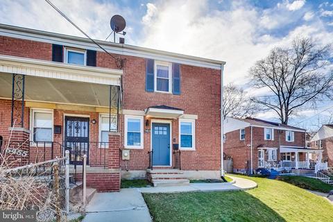 5453 Bass Pl SE, Washington, DC 20019