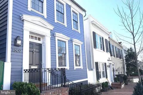 1507 33rd St NW, Washington, DC 20007