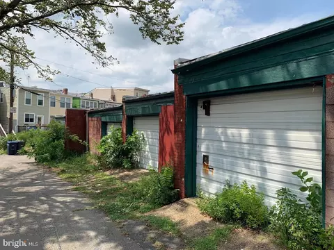 512520 Buchanan St NW, Washington, DC 20011