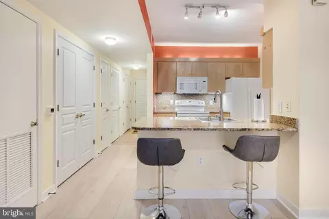 616 E Street NW #907, Washington, DC 20004 photo 10