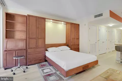 616 E Street NW #907, Washington, DC 20004 photo 24
