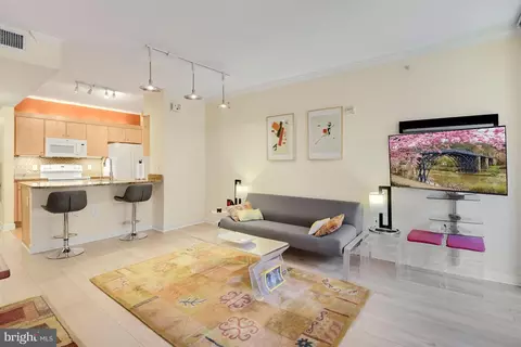 616 E Street NW #907, Washington, DC 20004 photo 18