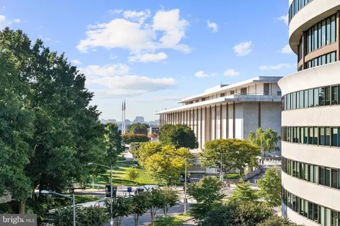 2500 Virginia Ave NW #312-S, Washington, DC 20037