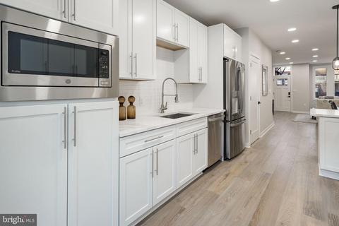 827 6th St NE, Washington, DC 20002 photo 8