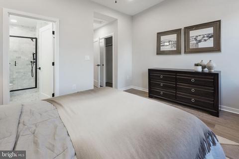 827 6th St NE, Washington, DC 20002 photo 17