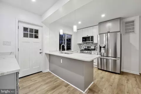 3342 Ames St NE, Washington, DC 20019