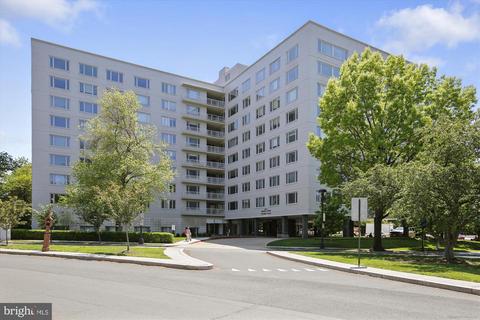 2475 Virginia Ave NW #719, Washington, DC 20037