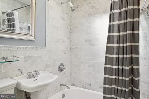 1545 44th St NW, Washington, DC 20007 photo 4