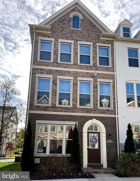 3643 Jamison St NE, Washington, DC 20018