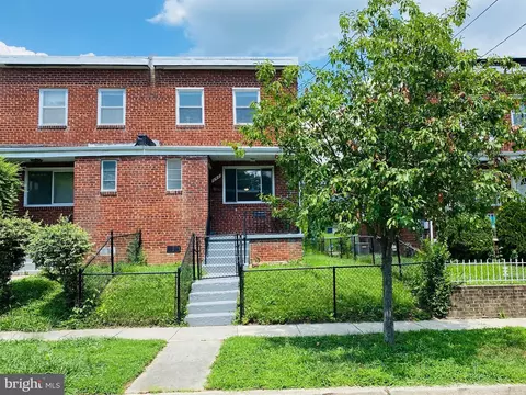 642 Nicholson St NE, Washington, DC 20011