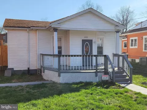 4419 Hayes St NE, Washington, DC 20019
