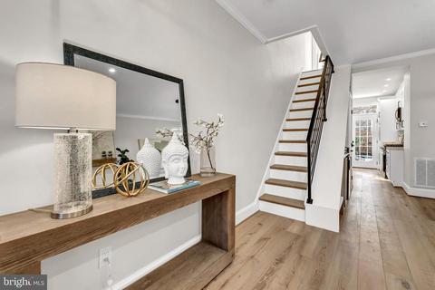 532 10th St SE, Washington, DC 20003 photo 6