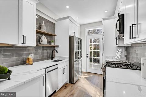 532 10th St SE, Washington, DC 20003 photo 23
