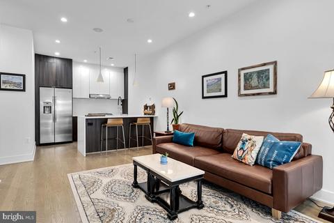 1220 Potomac Ave SE #1, Washington, DC 20003 photo 2