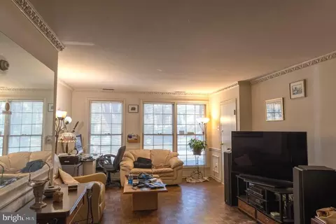 4228 River Rd NW, Washington, DC 20016 photo 2