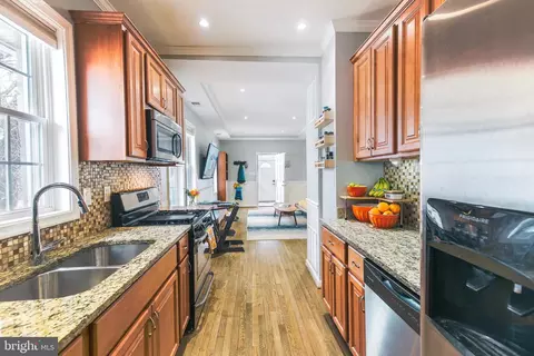 3350 Ely Pl SE, Washington, DC 20019 photo 8
